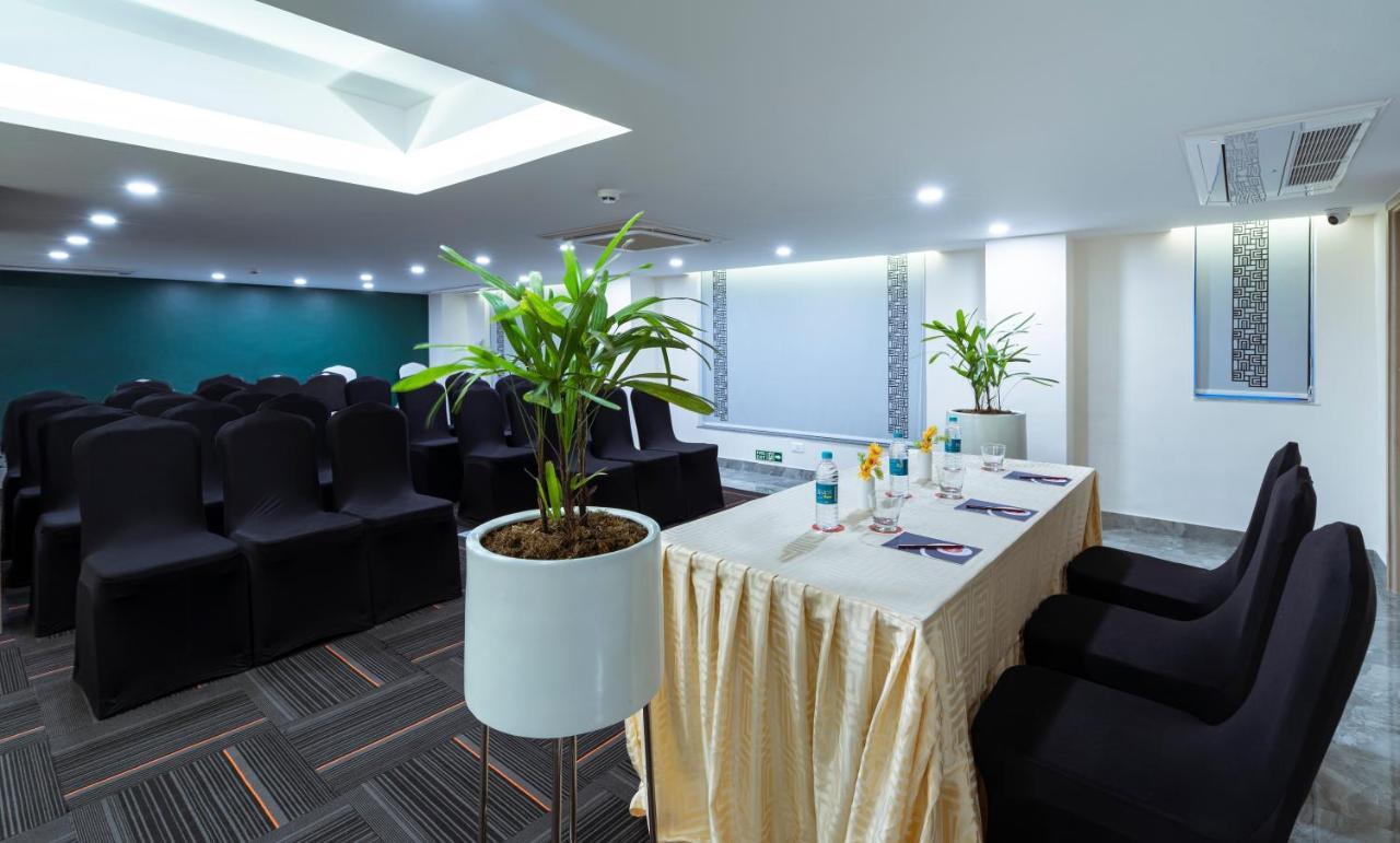 Spree Hotel Kriday Dehradun Esterno foto